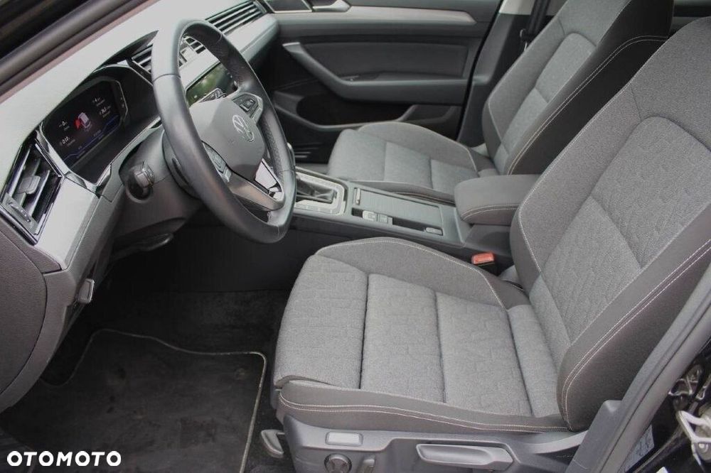 Volkswagen Passat Variant 2.0 TDI EVO Business DSG - 13