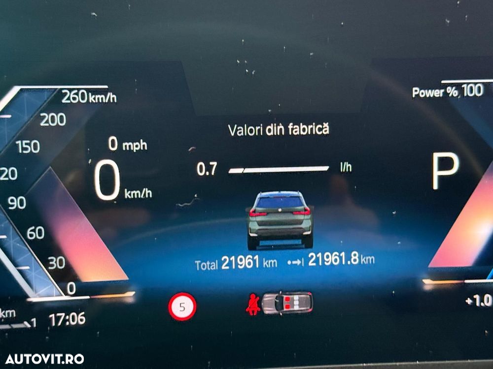 BMW X1 sDrive18d AT - 33