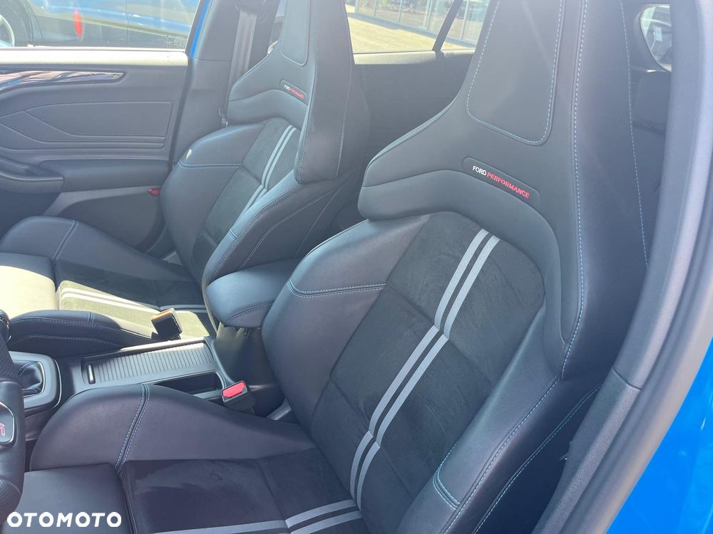 Ford Focus 2.3 EcoBoost ST X - 21