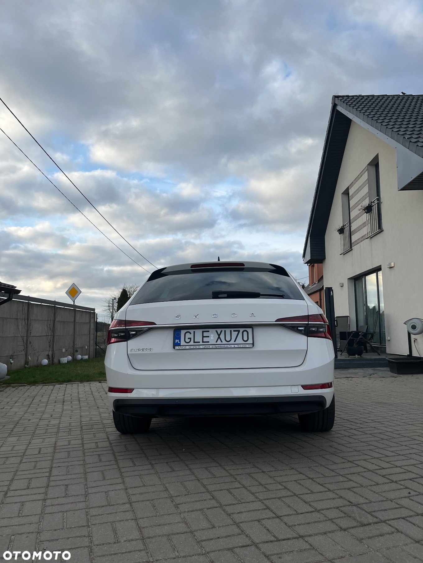Skoda Superb 2.0 TDI DSG Active - 18
