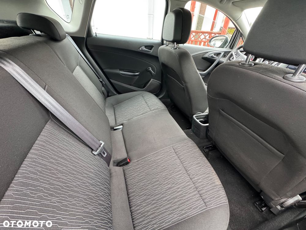 Opel Astra 1.6 Style - 18
