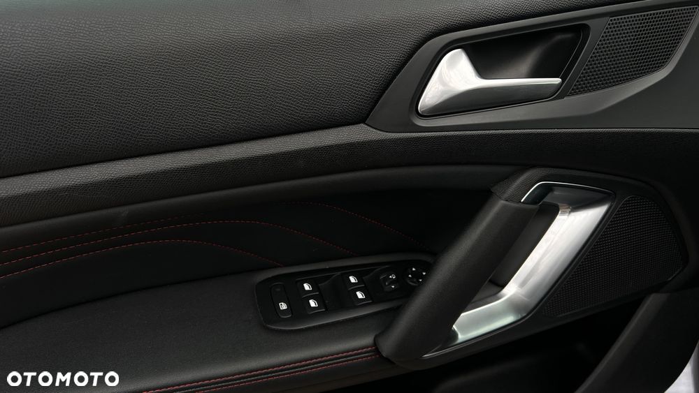 Peugeot 308 1.5 BlueHDi GT S&S EAT8 - 16