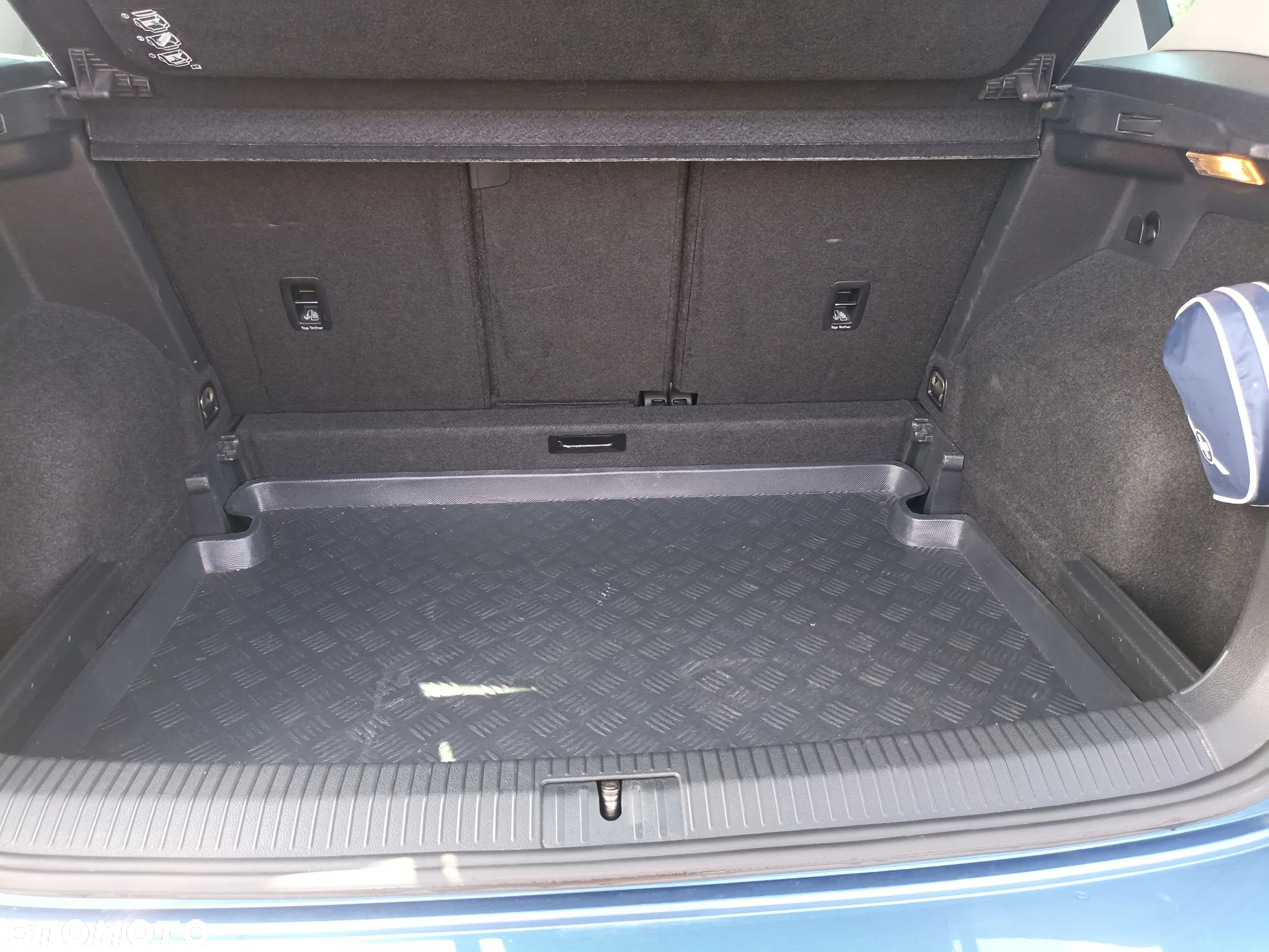 Volkswagen Golf Sportsvan VII SV 1.6 TDI BMT Start - 38
