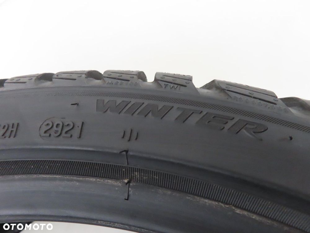 235/35R20 OPONA ZIMOWA Pirelli SottoZero 3 Winter 92W XL - 2