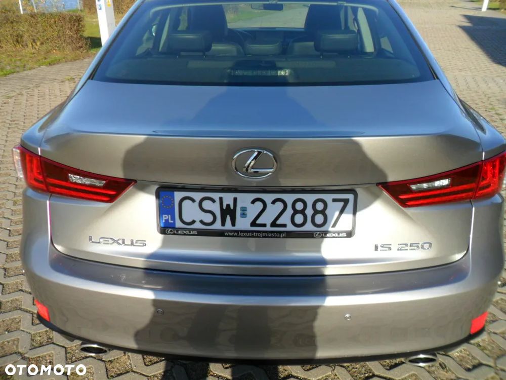 Lexus IS 250 Comfort - 6