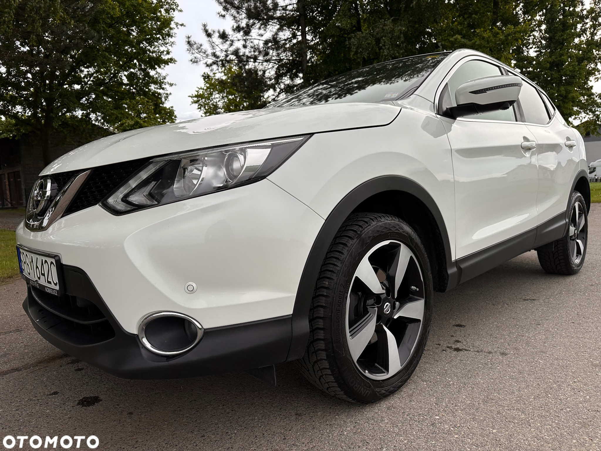 Nissan Qashqai 1.6 DIG-T N-Connecta - 31