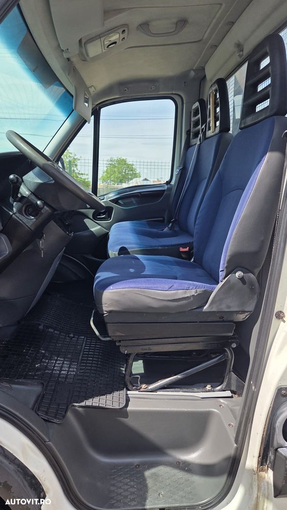 Iveco 35C12 cu platforma si obloane 4.8m - 11