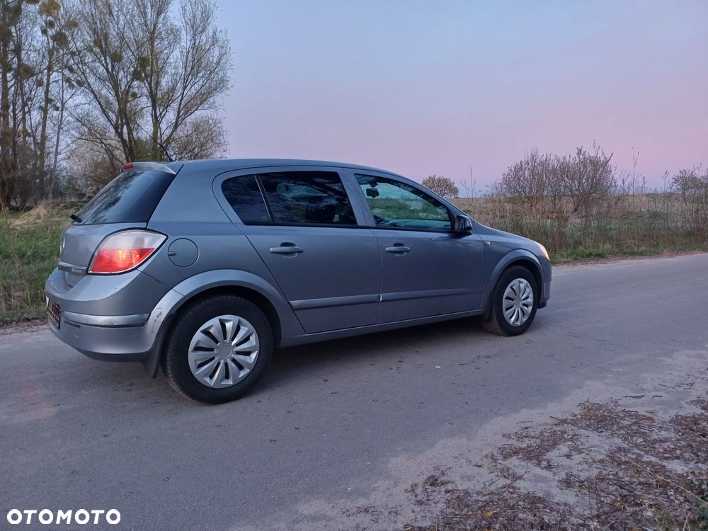 Opel Astra 1.6 Start - 5