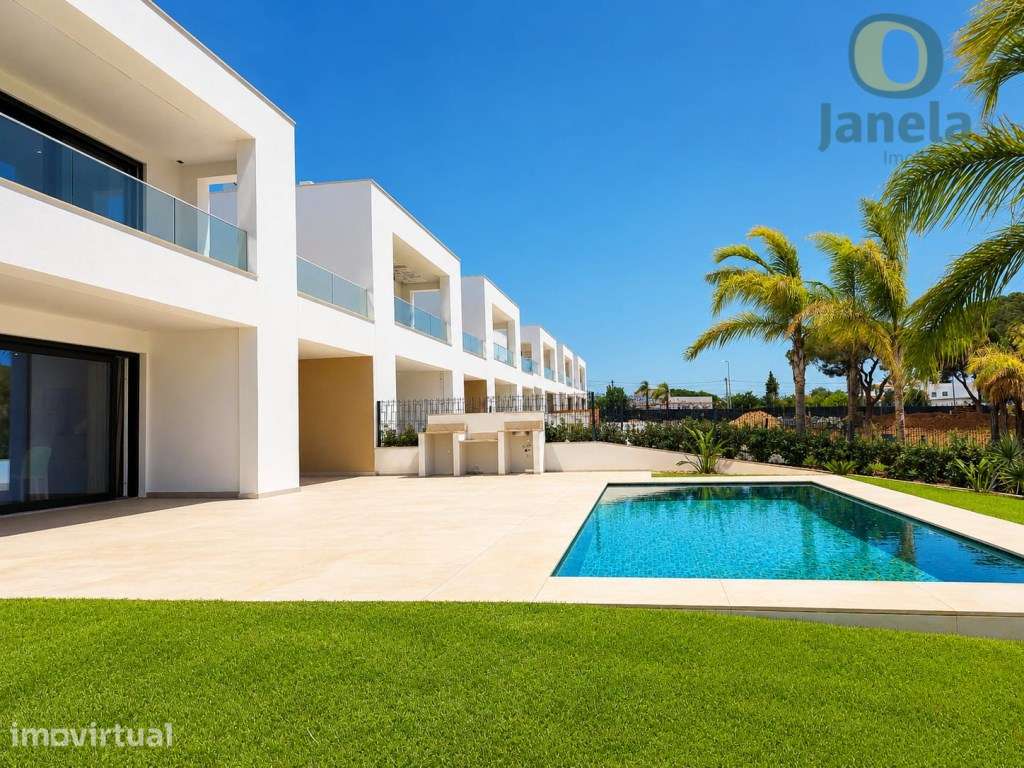 Fantástica Moradia T3 com Piscina em Quarteira - Grande imagem: 2/23