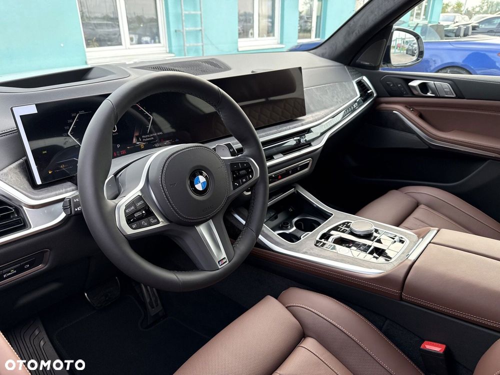 BMW X7 - 11