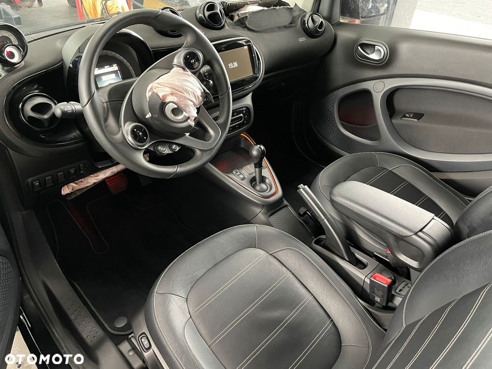 Smart Fortwo EQ Brabus Style - 15
