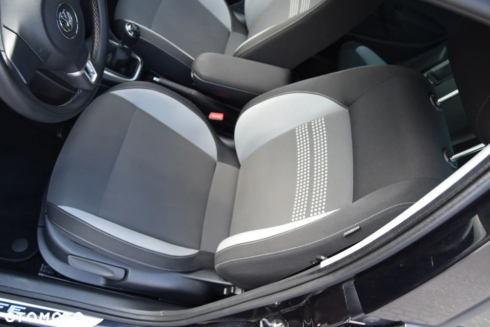 Volkswagen Polo 1.2 Life - 16