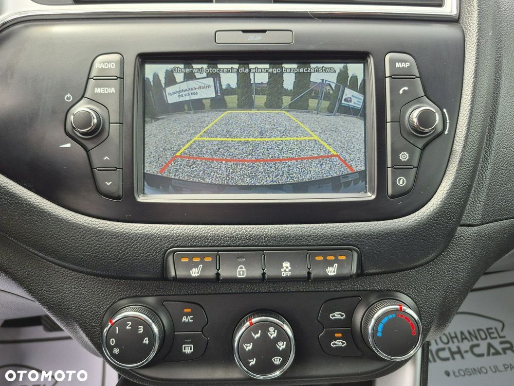 Kia Ceed - 10