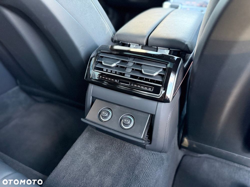 Audi A8 55 TFSI mHEV Quattro Tiptr - 14