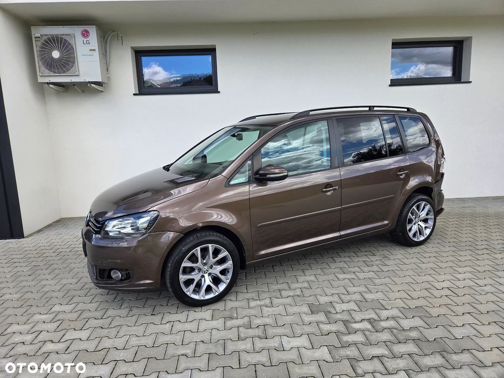 Volkswagen Touran - 15
