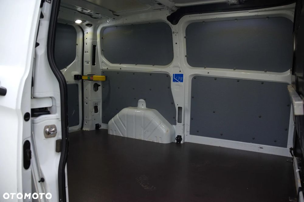 Ford Transit Custom L1H1 - 12