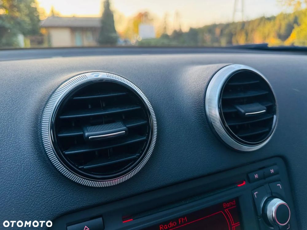 Audi A3 Sportback 1.6 TDI DPF Ambition - 20