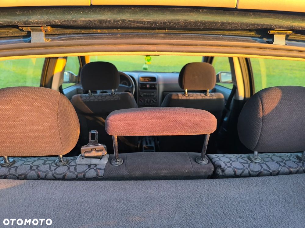Opel Astra - 10