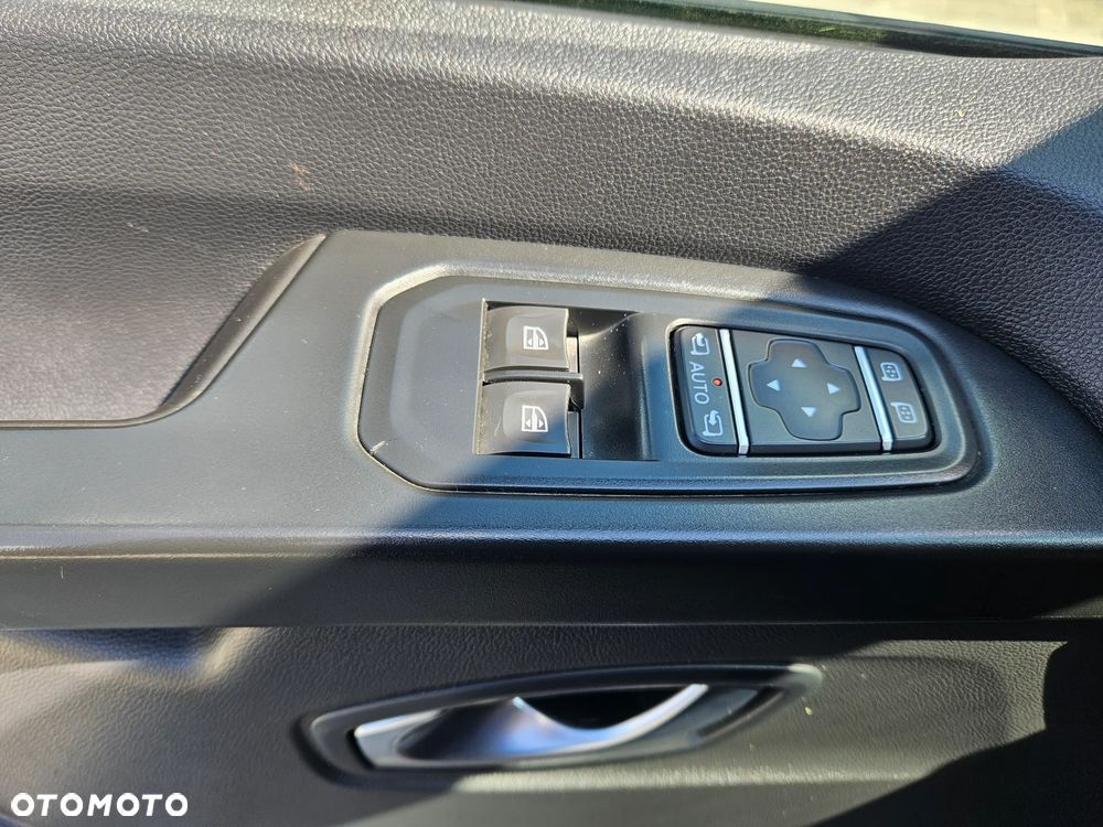 Renault Trafic - 12