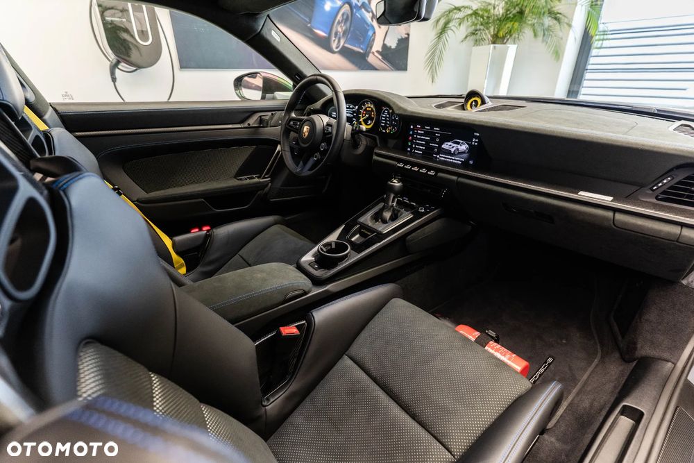 Porsche 911 - 13