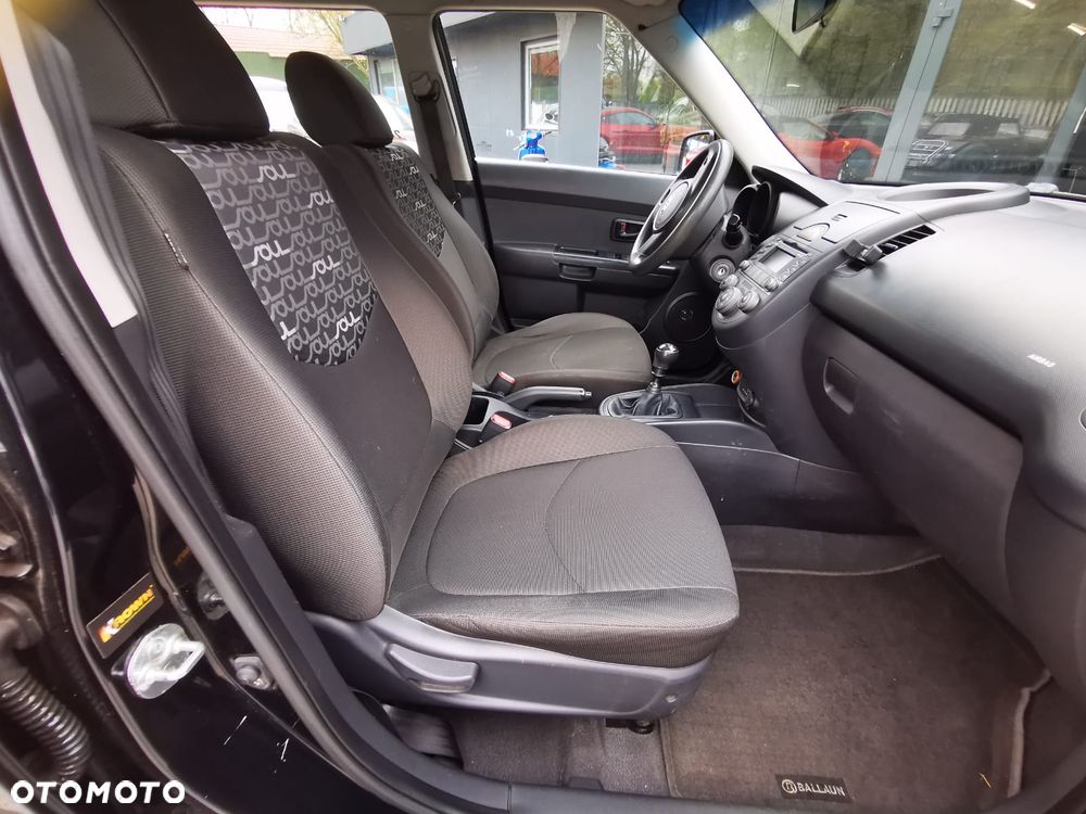 Kia Soul 1.6 L - 15