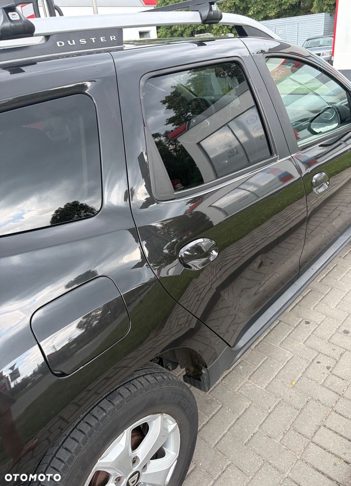 Dacia Duster 1.6 SCe Urban Explorer S&S - 11