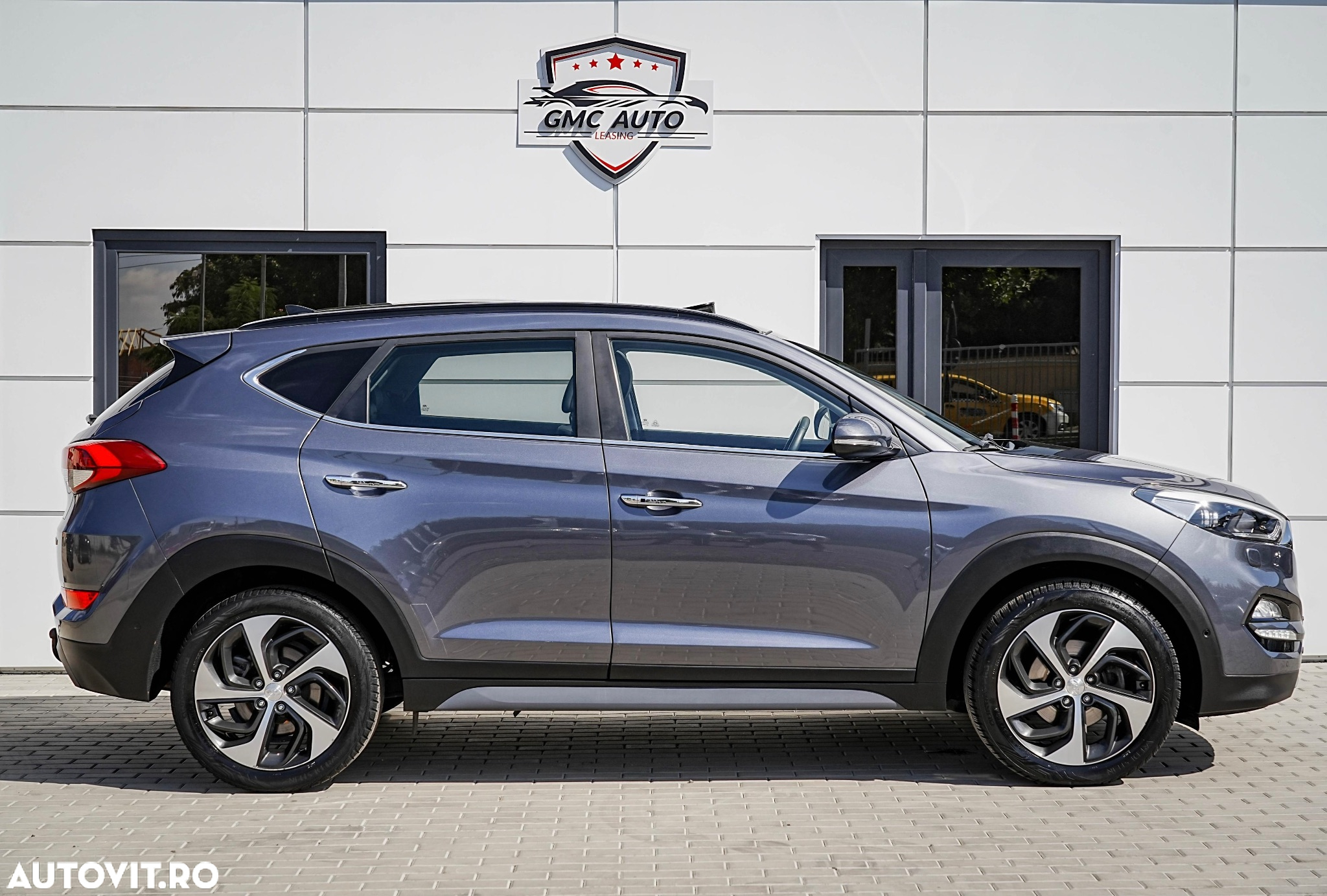 Hyundai Tucson blue 1.7 CRDi 2WD DCT Premium - 10