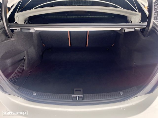 Mercedes-Benz C 220 d AMG Line - 37