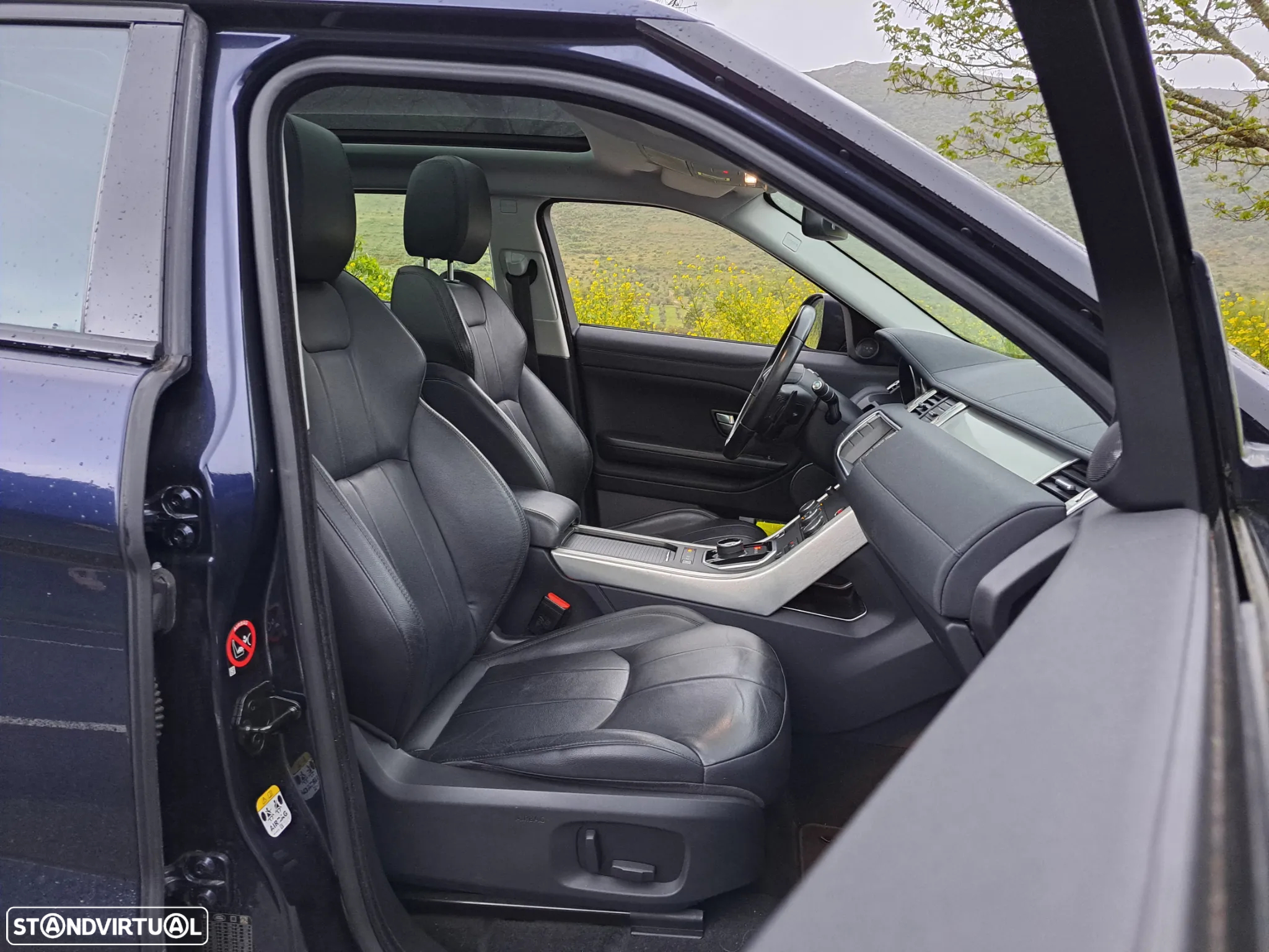 Land Rover Range Rover Evoque 2.0 D180 AWD Auto - 13