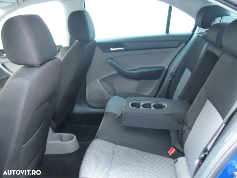 Seat Toledo 1.6 TDI 105 CP Style - 9
