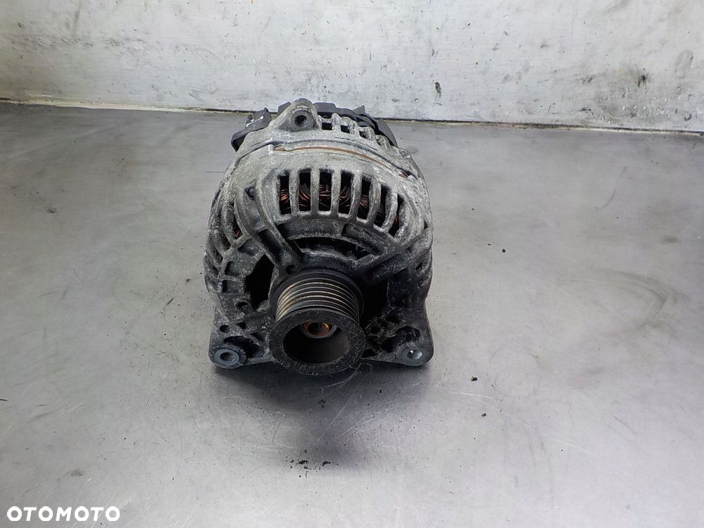 RENAULT MEGANE III 1.9 DCI ALTERNATOR 0124525151 8200660041-B - 4