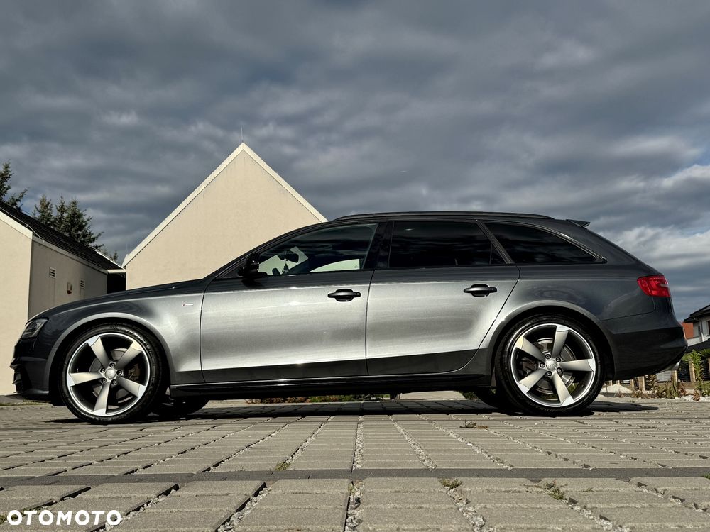 Audi A4 Avant 2.0 TDI DPF clean diesel S line Sportpaket - 3