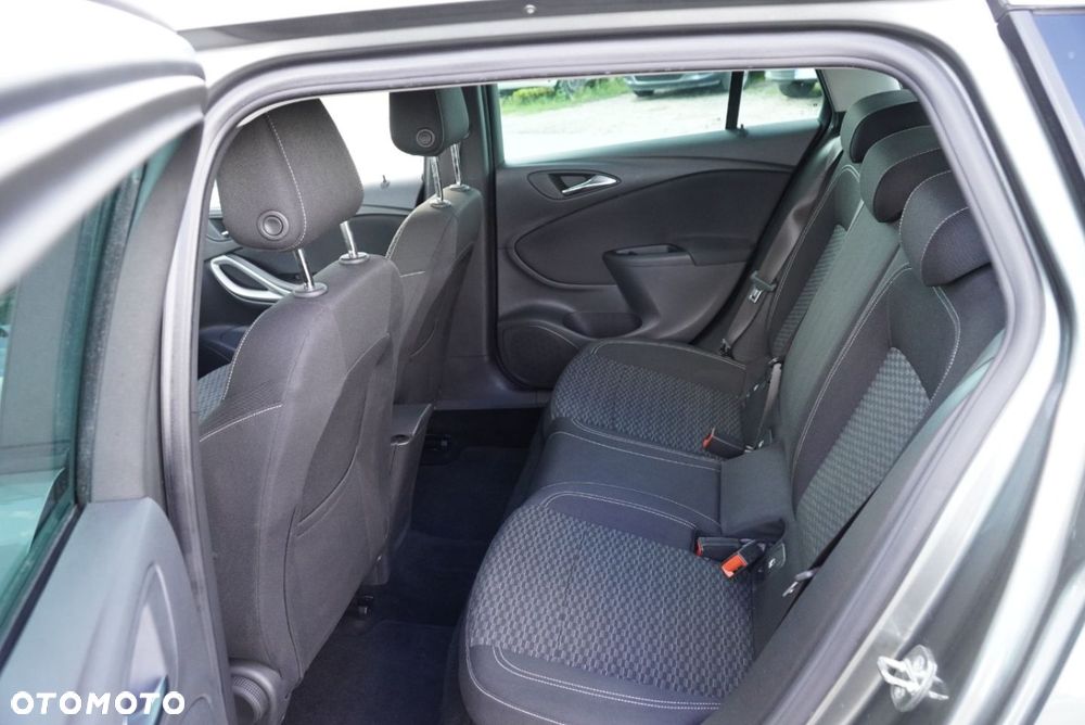 Opel Astra 1.4 Turbo Innovation - 12