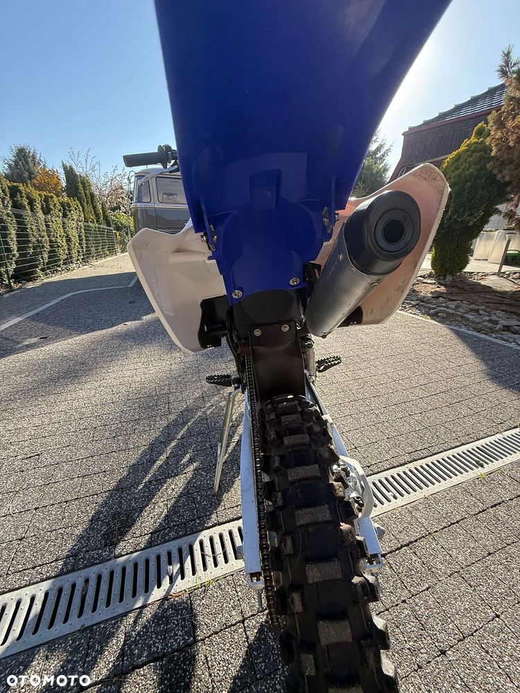 Yamaha YZ - 9