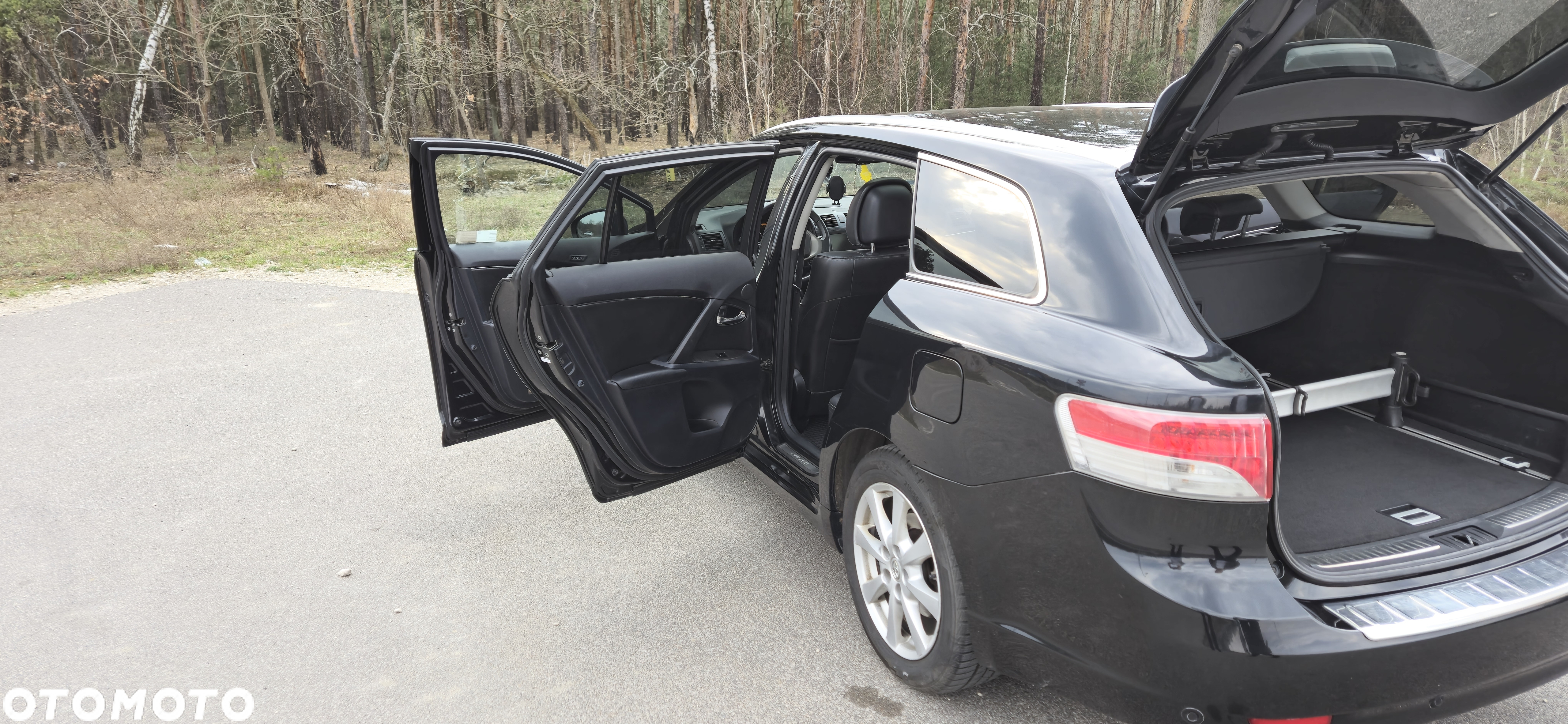 Toyota Avensis - 10