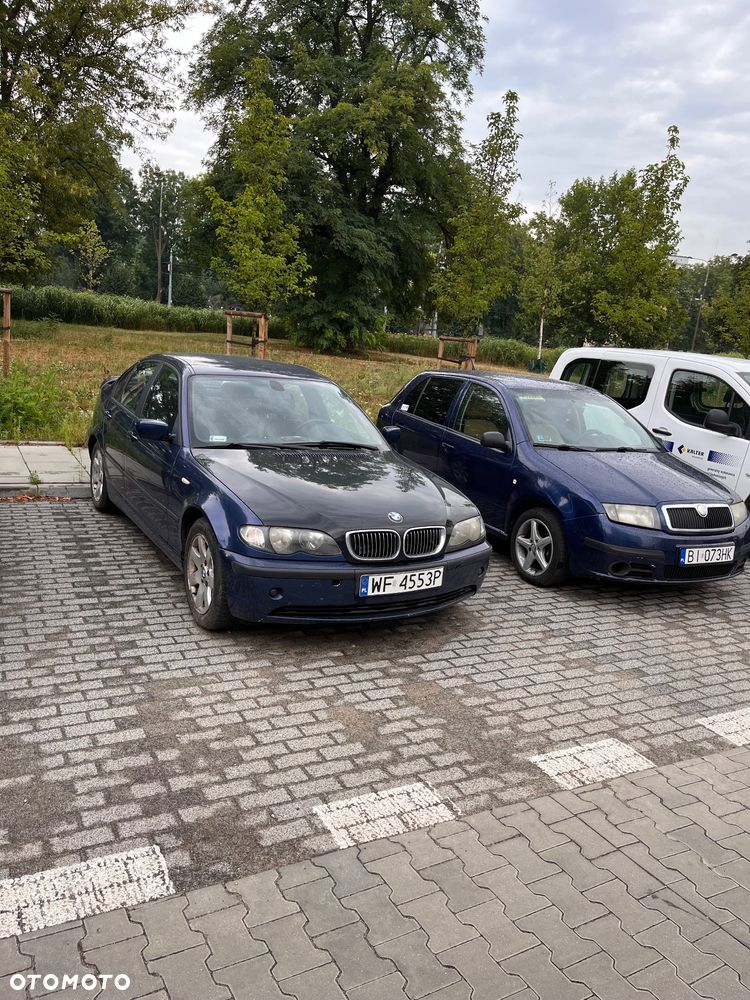 BMW Seria 3 318i - 27