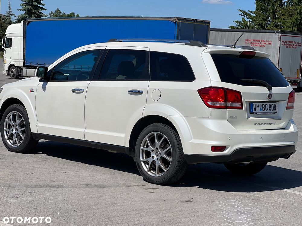 Fiat Freemont 2.0 Multijet Black Code AWD - 5