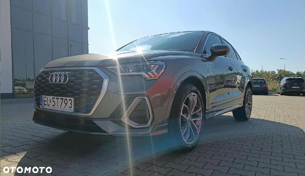 Audi Q3 Sportback - 4