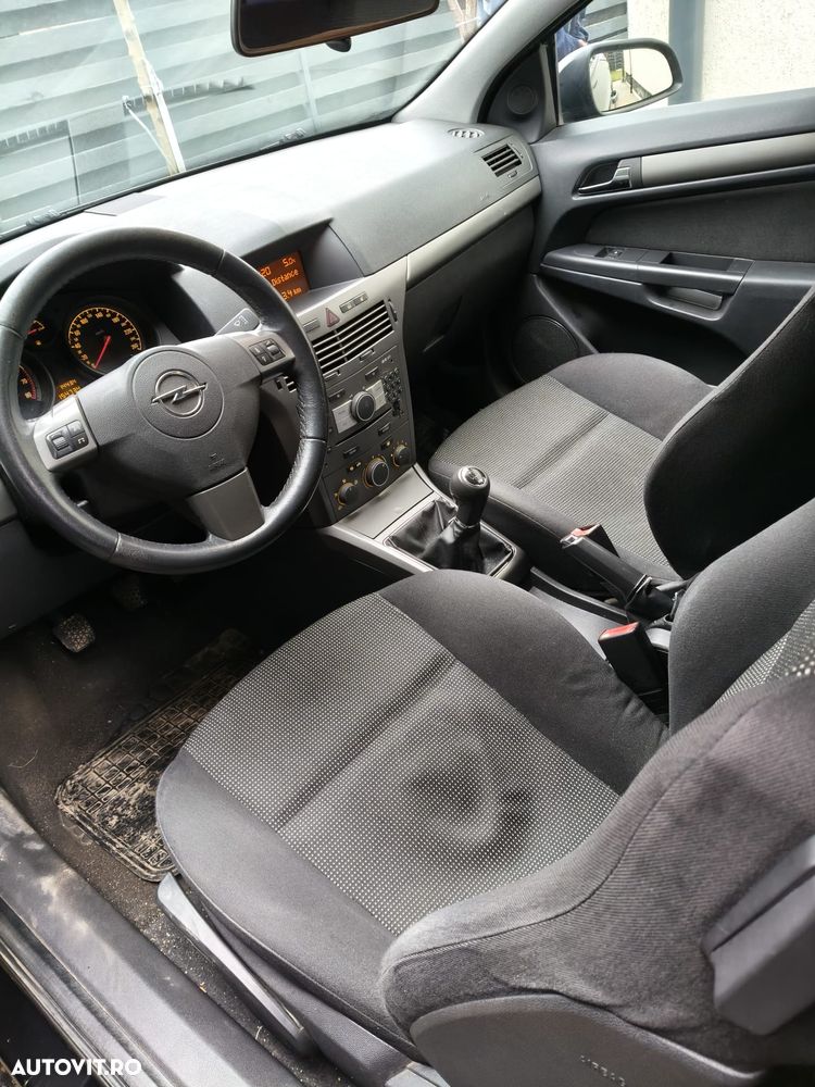 Opel Astra 1.4i Cosmo - 9