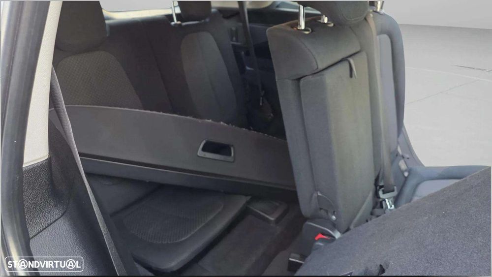 BMW 218 Gran Tourer d 7L Line Luxury - 15