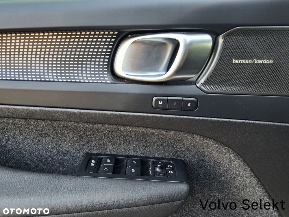 Volvo XC 40 - 29