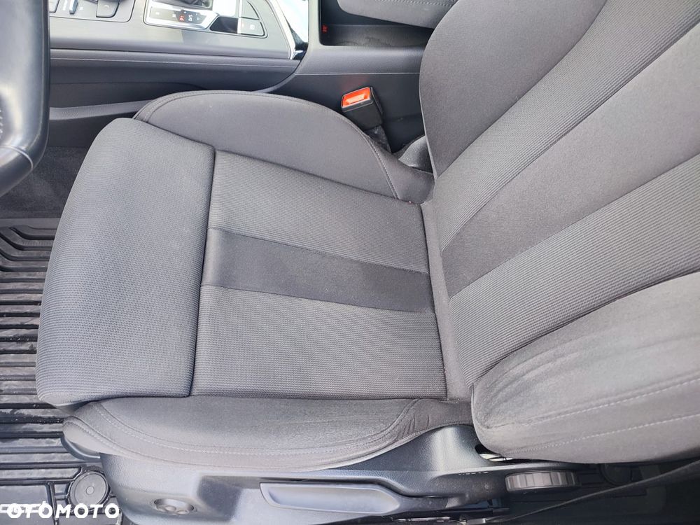 Audi A4 Allroad 2.0 TDI Quattro S tronic - 11