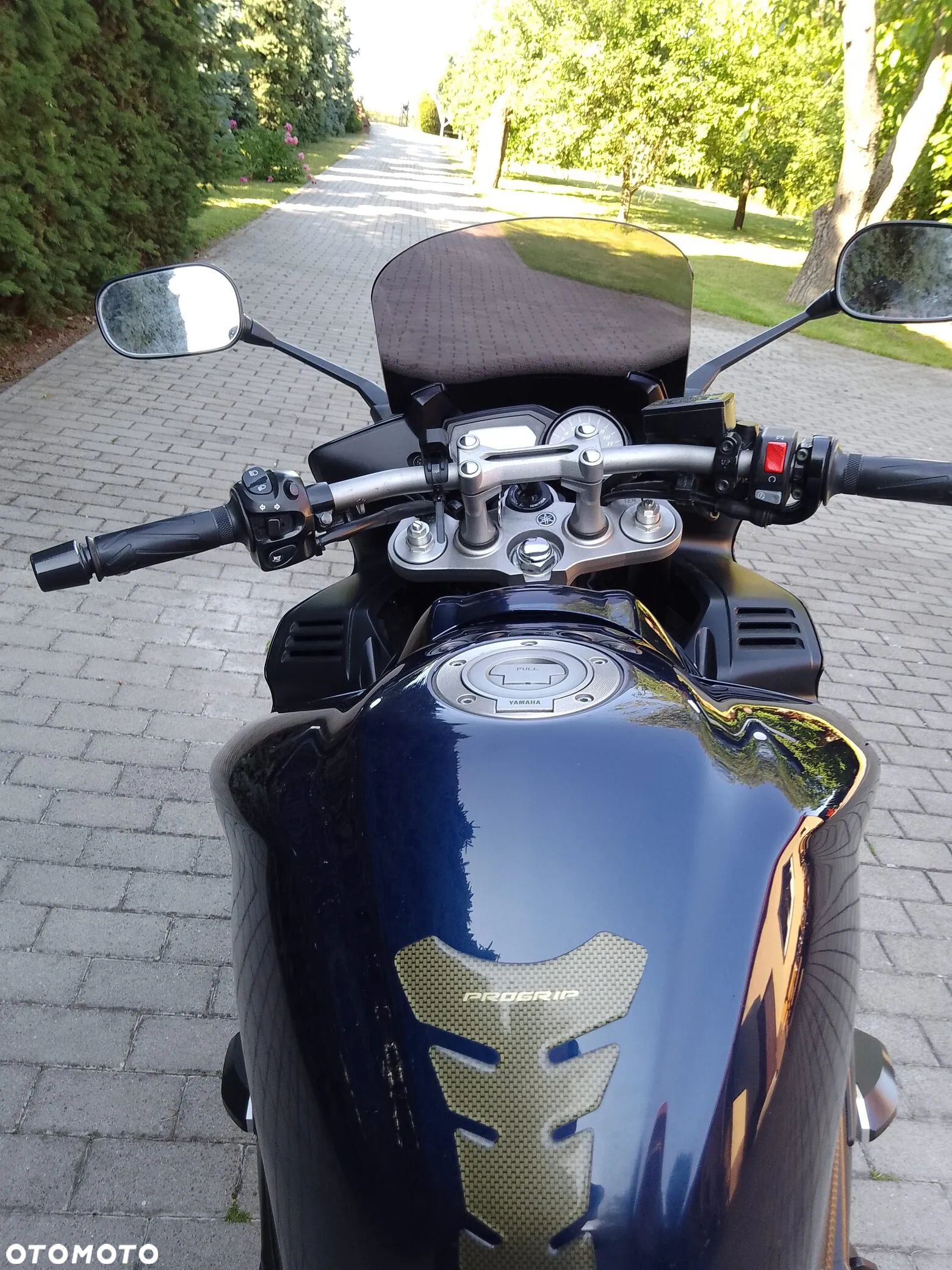Yamaha FZ - 34