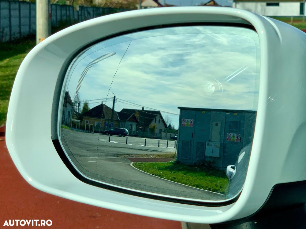 Volvo XC 60 T8 Twin Engine AWD Inscription - 28