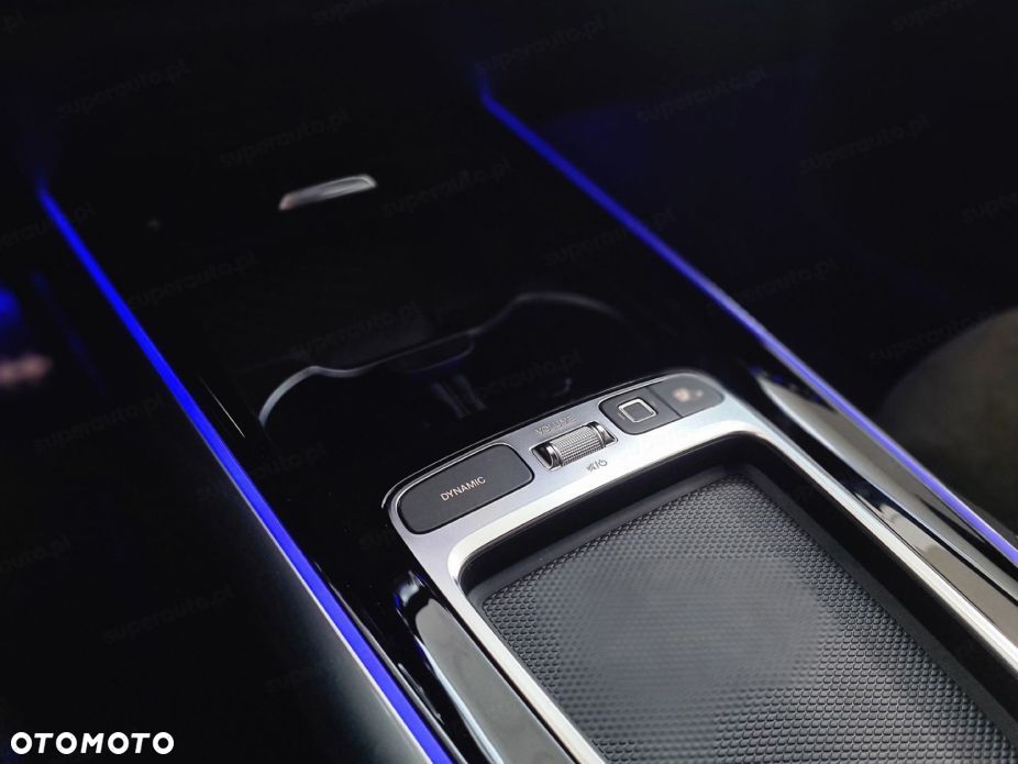 Mercedes-Benz GLA 200 AMG Line - 11