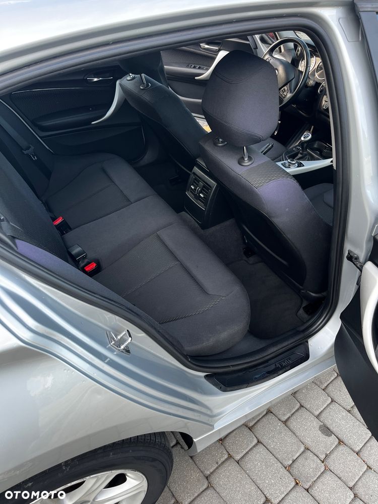 BMW Seria 1 116d EfficientDynamics Edition - 11