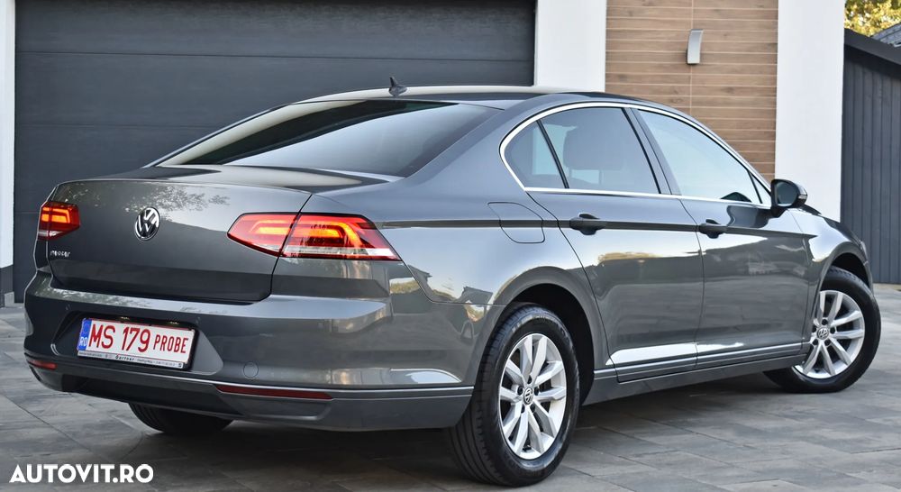 Volkswagen Passat 2.0 TDI Comfortline - 4