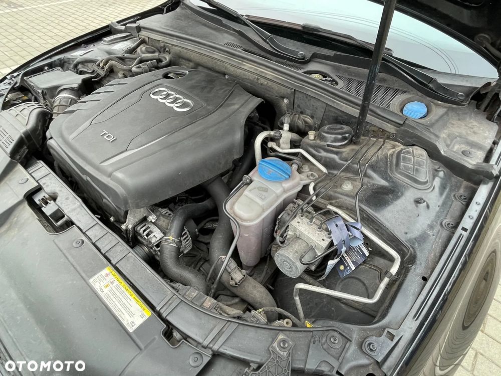 Audi A4 Avant 2.0 TDI DPF quattro S tronic S line Sportpaket - 31