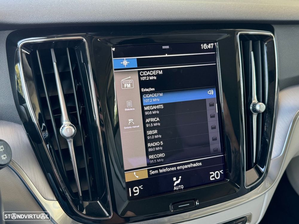 Volvo V60 2.0 T6 AWD TE Inscription Expression - 40