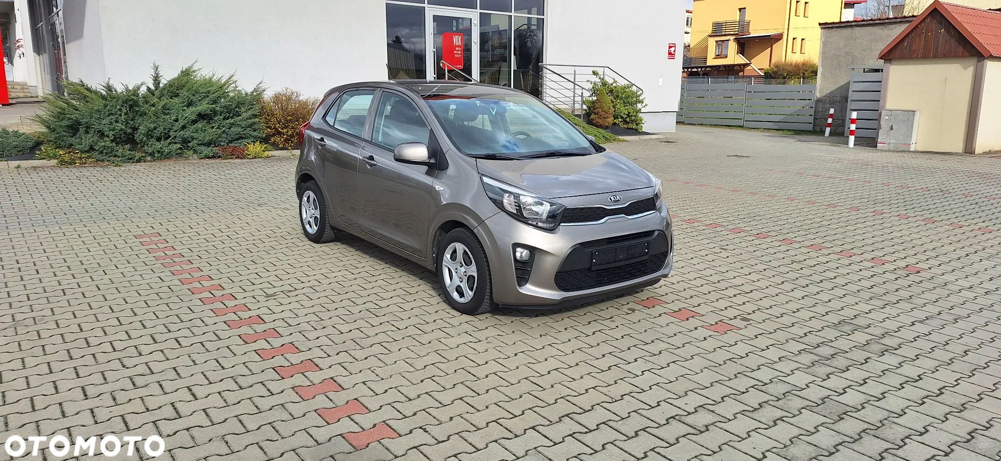 Kia Picanto - 1